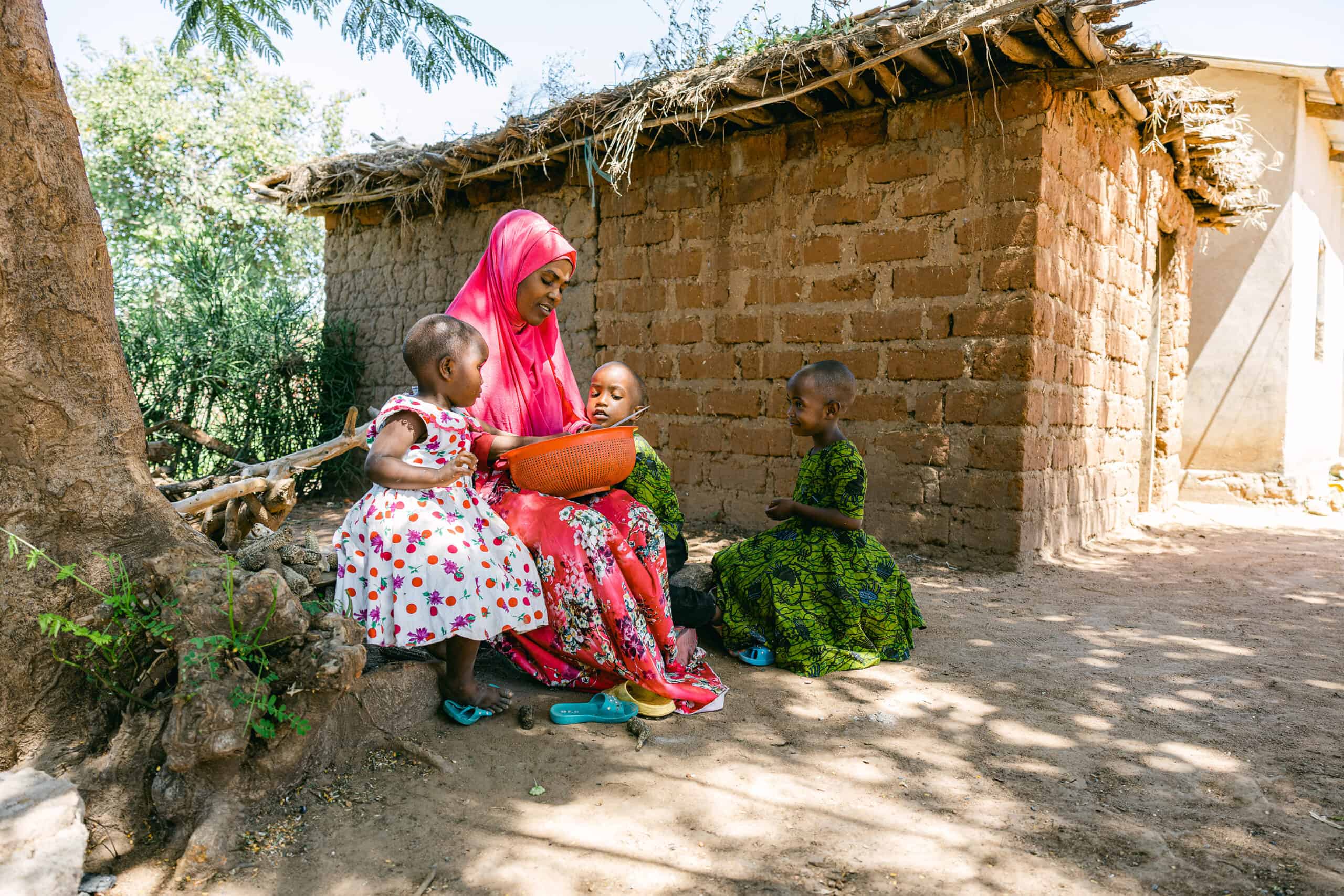 Nuriati with daughters